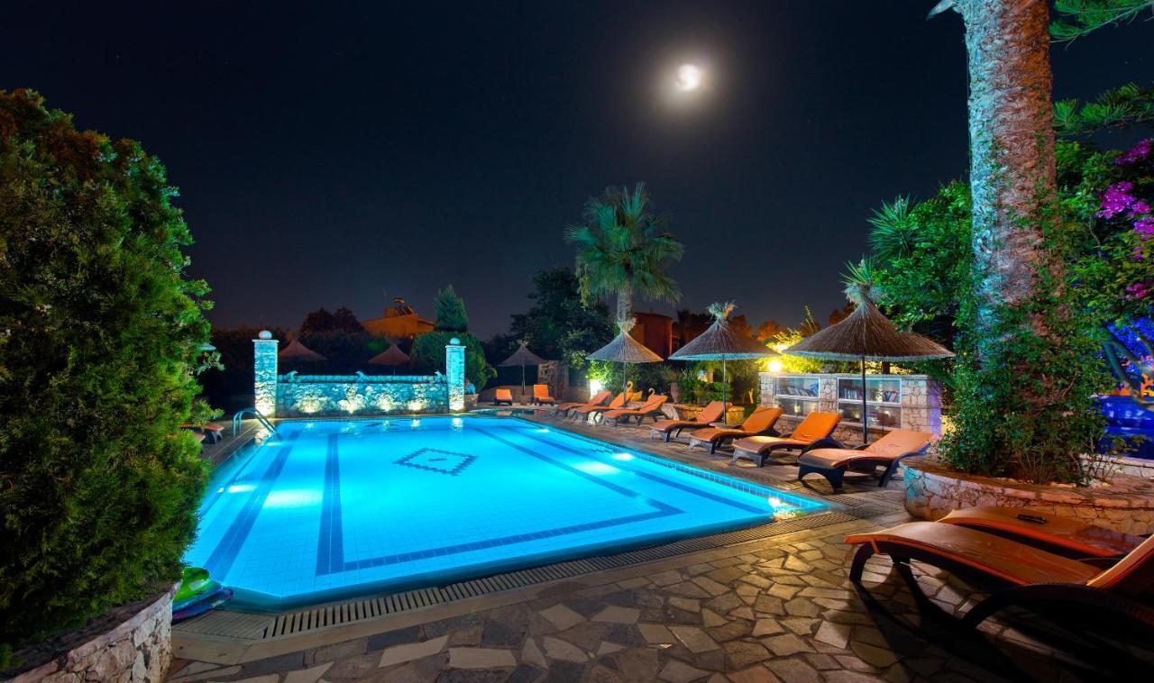 Elefteria Apts & Suites Kolymbia Bagian luar foto