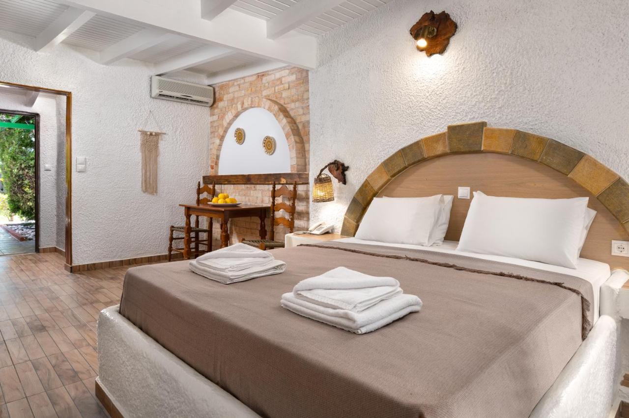 Elefteria Apts & Suites Kolymbia Bagian luar foto