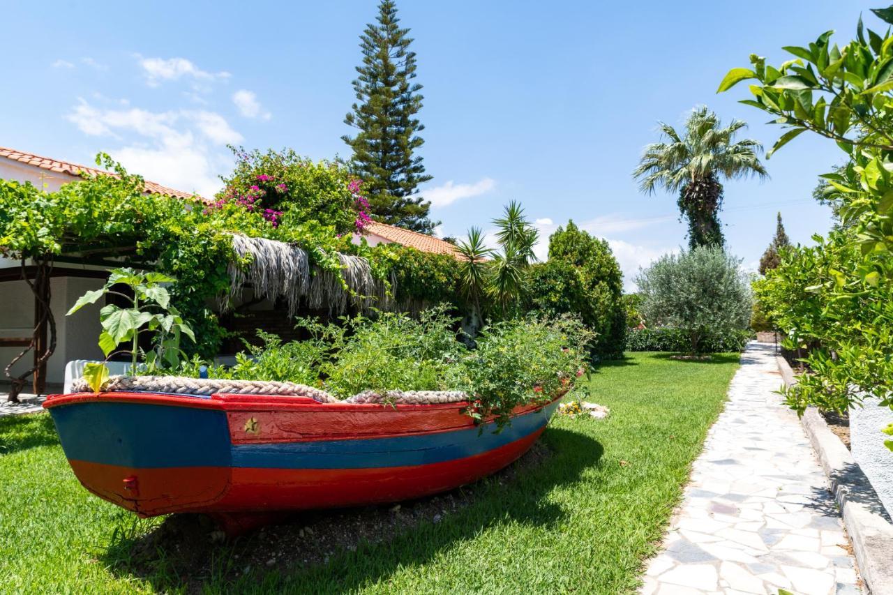 Elefteria Apts & Suites Kolymbia Bagian luar foto