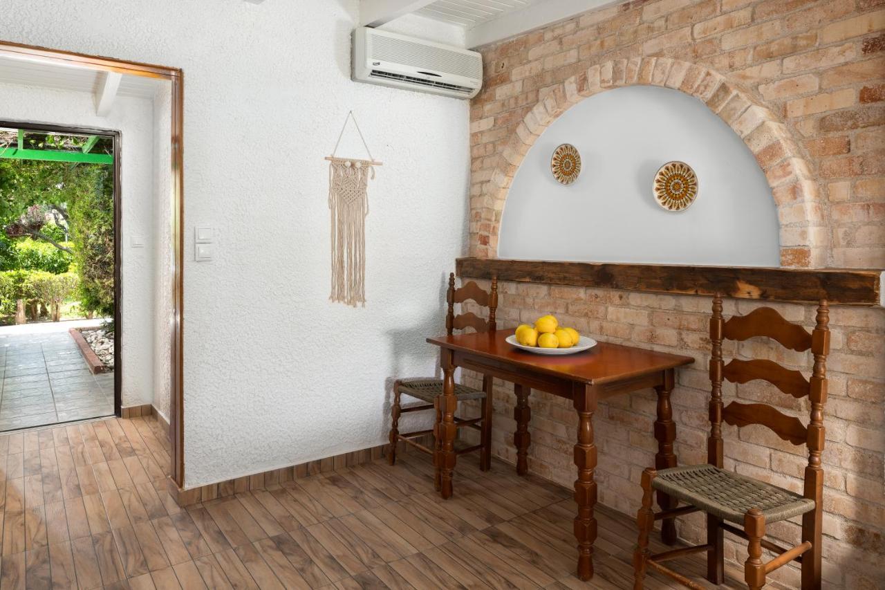 Elefteria Apts & Suites Kolymbia Bagian luar foto