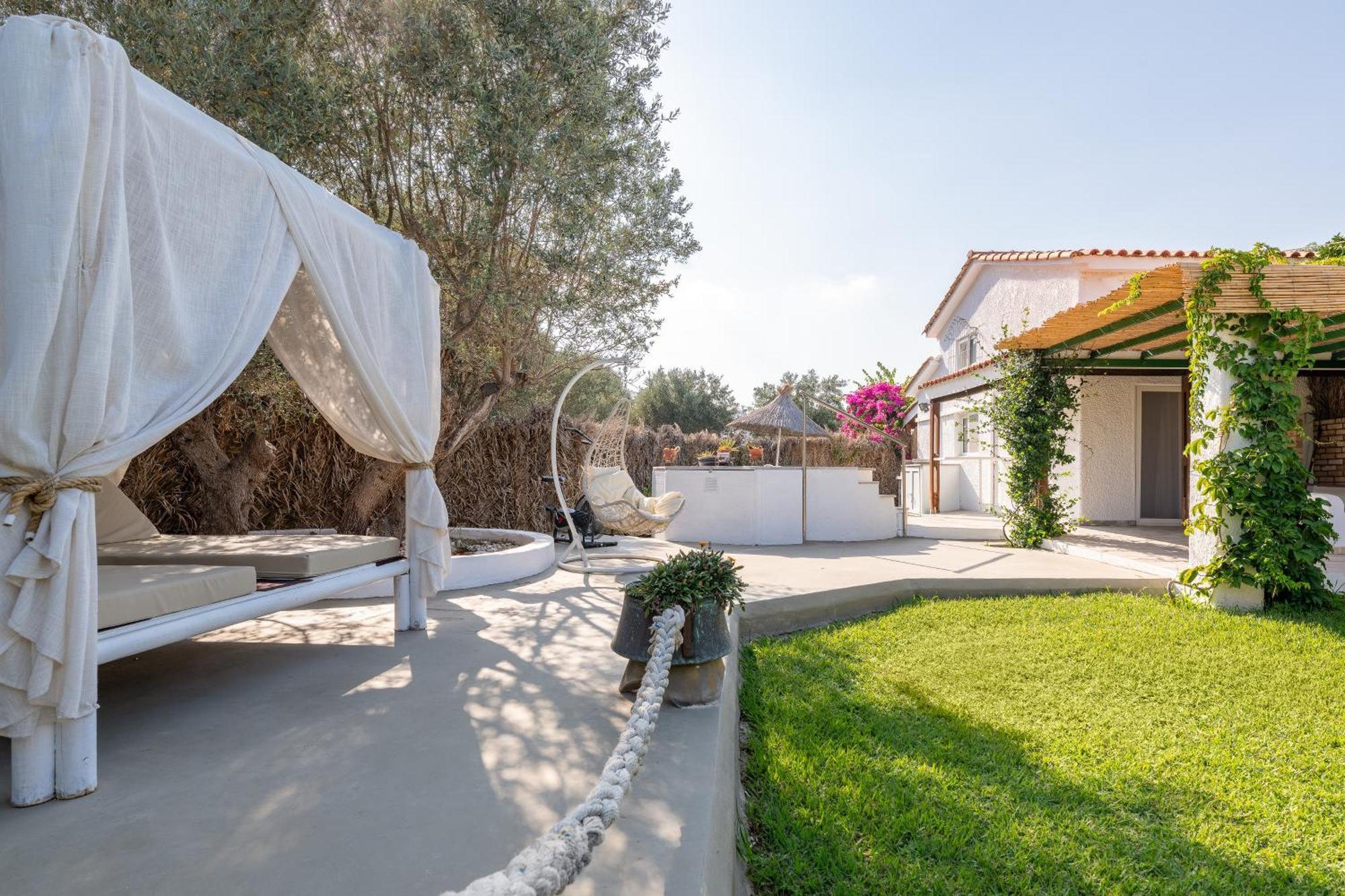 Elefteria Apts & Suites Kolymbia Bagian luar foto