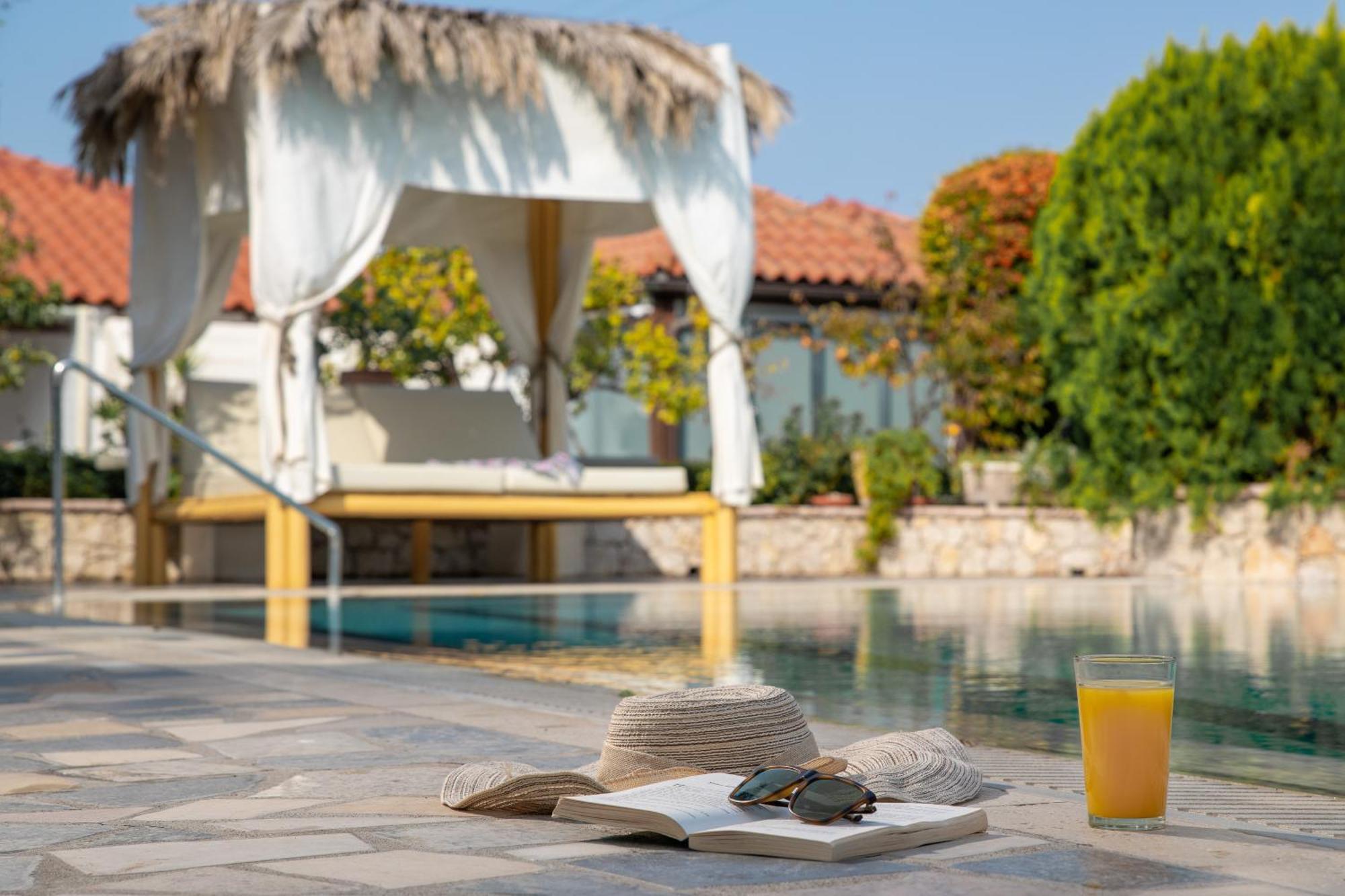 Elefteria Apts & Suites Kolymbia Bagian luar foto