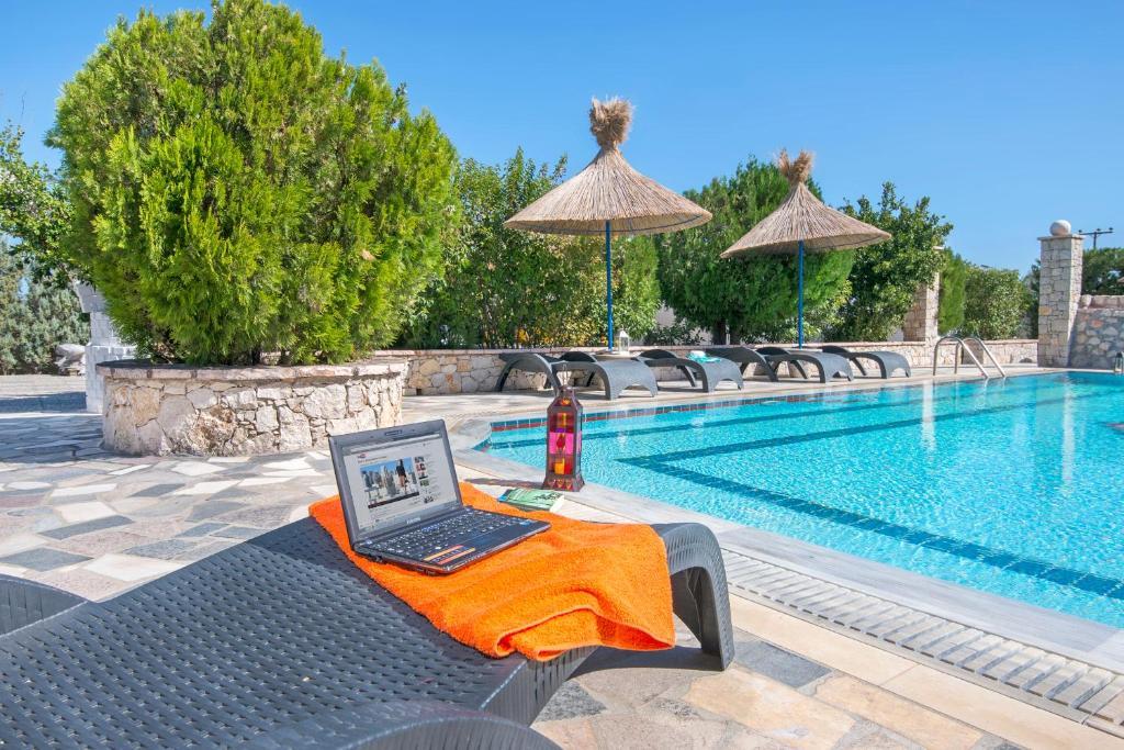 Elefteria Apts & Suites Kolymbia Ruang foto