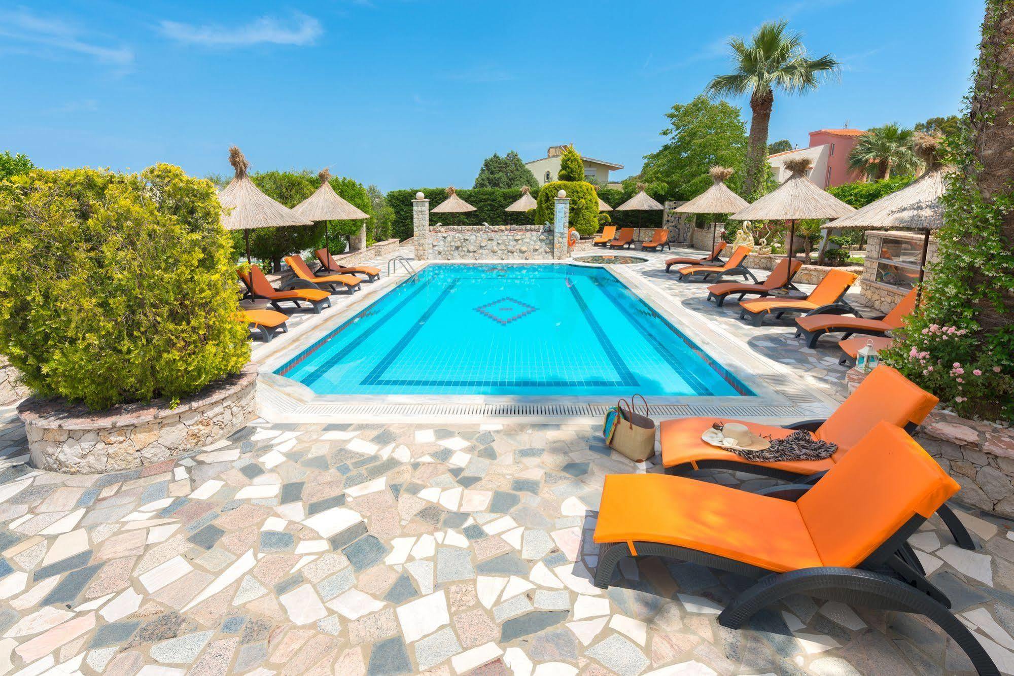 Elefteria Apts & Suites Kolymbia Bagian luar foto